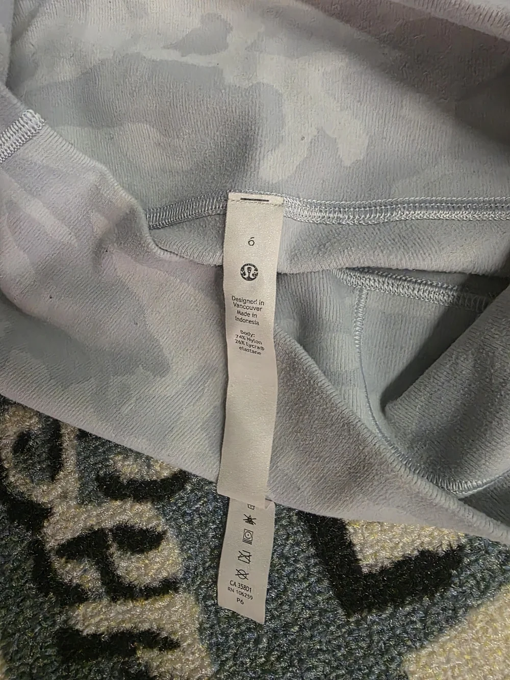 lululemon athletica Girls' Light Gray Camo Bike Shorts